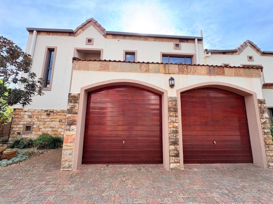 3 Bedroom Property for Sale in Woodland Hills Free State
